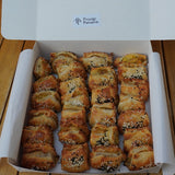 Order Chicken and Leek Pastie – Canapés (14 Pcs) from Prestige Patisserie. A comforting, savoury canapé with chicken and leek. Collection only in North London.