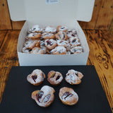 Order our Plum Frangipane Tarts – Great Taste Award 2022 – Canapés (1 kg) from Prestige Patisserie. Perfect for events and gatherings, with almond cream and juicy plums. Collection only in North London.