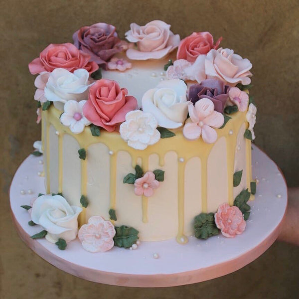 Rose Decorated Cake